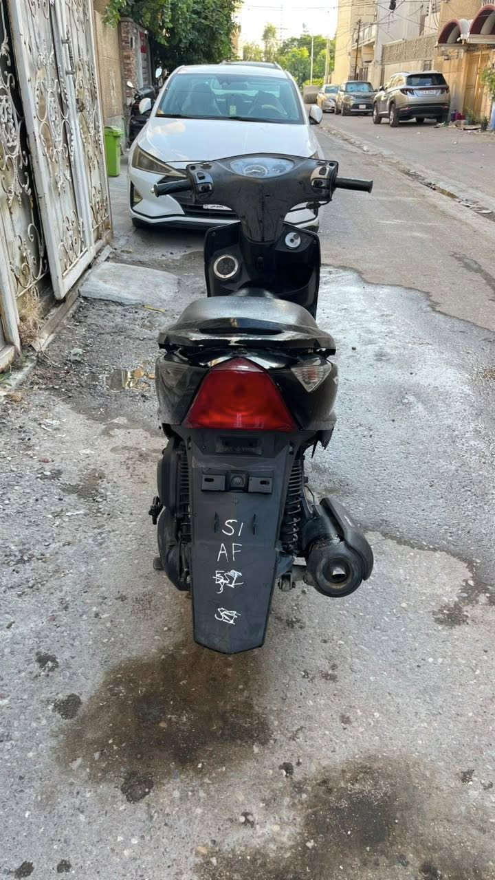 ماكس ثعلب للبيع نظيفه كهربائيات شغاله سلف هندر شغالات الدراجه احله من الصور السعر٥٥٠ الف العنوان بغداد الحرية ***********
