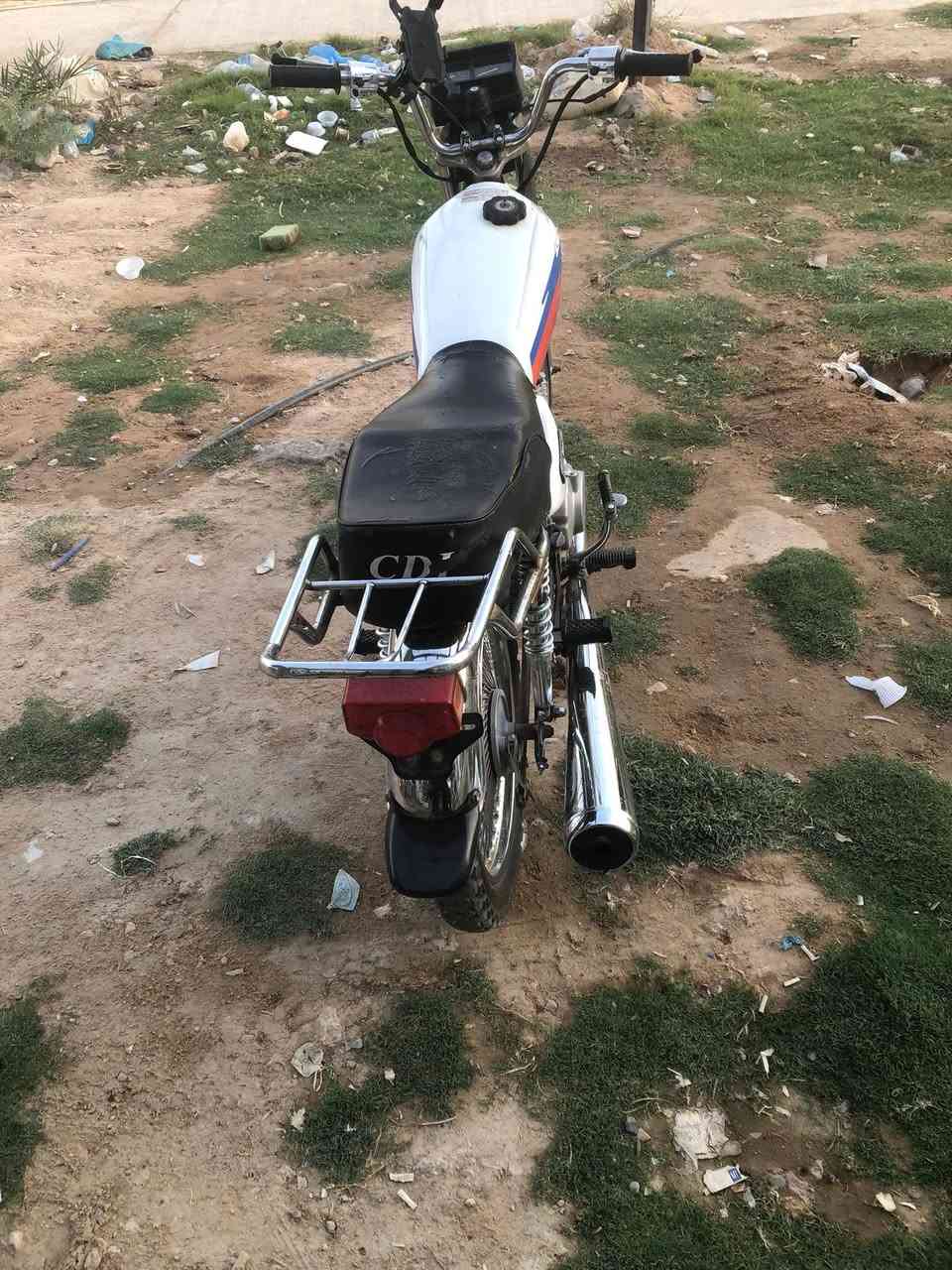 كلك للبيع دراجه تعمير جديد كله شغاله'
350


**إذا كنت صاحب هذا الإعلان وتريد حذفه لأي سبب، رجاءا أرسل رسالة إلى الدعم الفني**