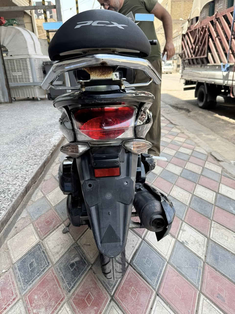 سلام عليكم دراجه بي سي اكس جيل اول برغي مفتوح بيها والسعر 1150000 مليون وميه وخمسين وبيها مجال بغداد شارع فلسطين
***********
