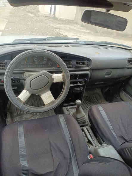 مازدا حجم 626 رقم انكليزي سنوية باسمي شهره الواحد تنتهي محرك بي رخاوه كير شرط تواير نظيفة طخم نظيف 
ما بيها صبغ 
مكان السيارة اسكي موصل 
السعر 33 وبيها مجال قليل 
***********
تبريد ما بيها
