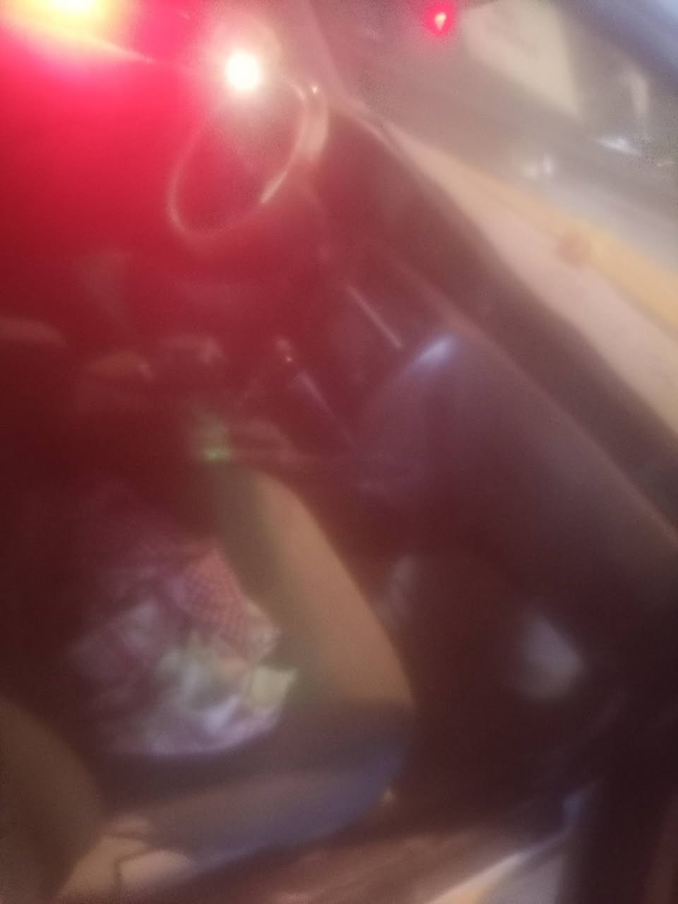 سلام عليكم للبيع يسرى بلادي حداديه فول مكينه بيها بخار مداور مباشر مكانها نجف سعرها  ***********
