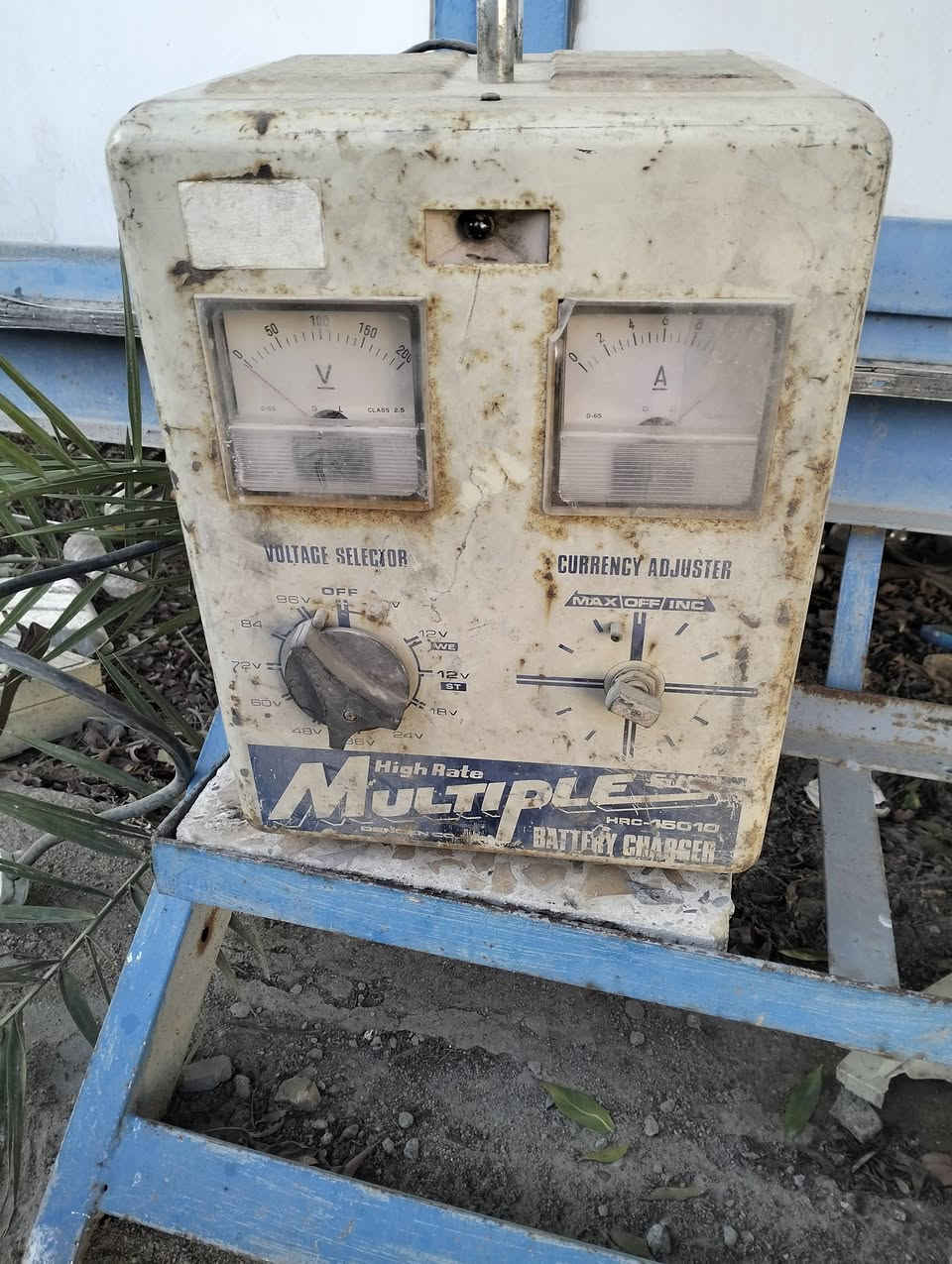 شاحنة بطاريات اصلية استلام مؤسسة
صناعة اليابان 
بغداد الكرخ *********** اتصل 
او راسل خاص
