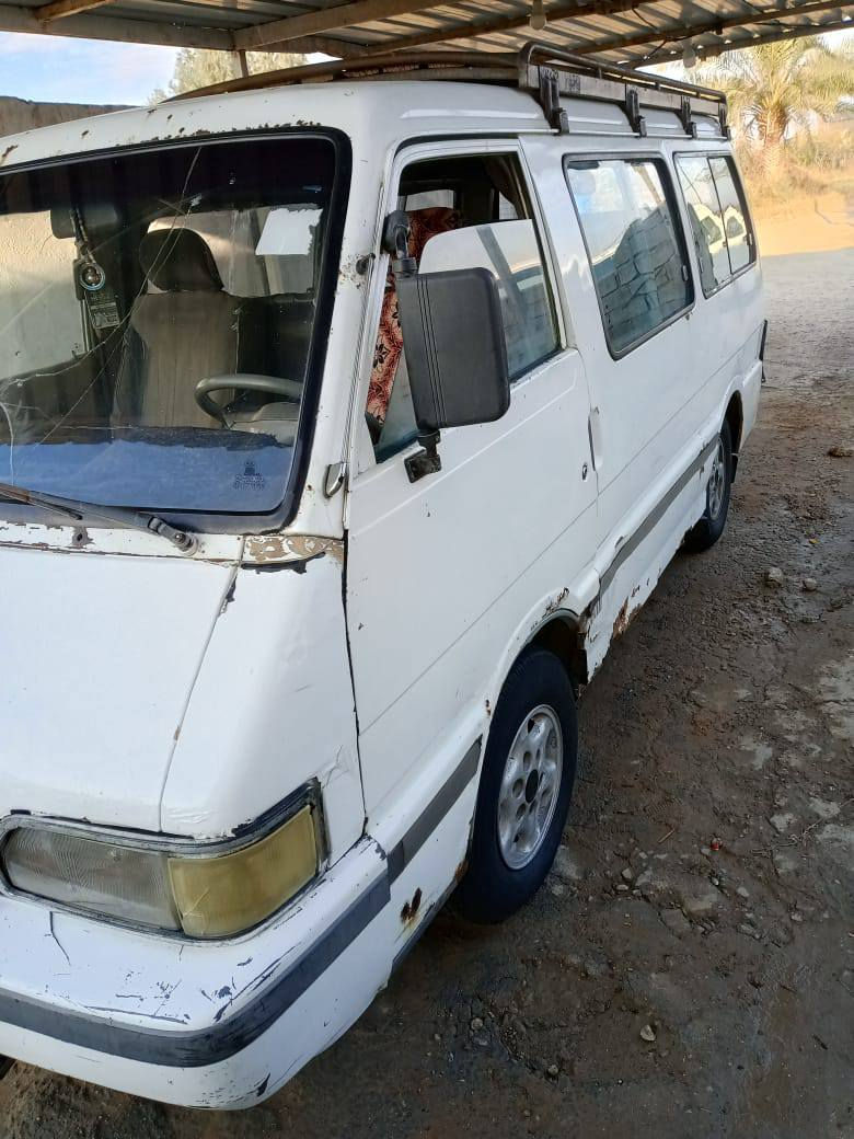 السلام عليكم
كيا بستا للبيع موديل 94
كير محرك اكسل جديد 
اسياره بسمي اسنويه لل2026لشهر ال4 
رقم بغداد مكاني الرضوانيه قرية الخوالد 
رقم الهاتف ***********\***********
موجود واتساب الاثير متوفر ع فيس بوك 
السعر 27وبيه مجال
