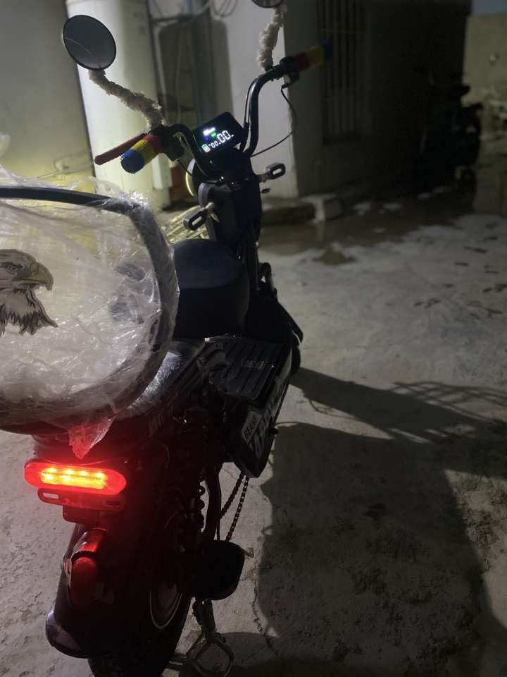 مانتۆر شەحن بئ حەیبە بە شەرت دەیفرۆشم سحری ١٧٠هەزار سوێن حەی صدام أربيل, العراق


**إذا كنت صاحب هذا الإعلان وتريد حذفه لأي سبب، رجاءا أرسل رسالة إلى الدعم الفني**