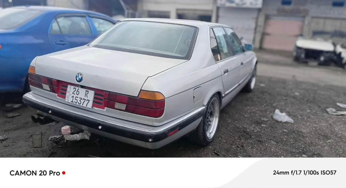 سلام علیکم سیارە بۆ فرۆشتن مودیل 1982 730 V8 گیر و مەکینە تازە بەشەرت ئەکسل بەشەرت دەحامی بۆ دەحامی بەشەرت یەک مەسروفی تیانیە فول فول مواسەفات کیشین جلت کارەبای کەلە کارەبای 7کەلە ناو سپی گۆرینەوە دەکەم ئەگەر بەدلم بیت بەس تەلەفۆن جواب دەدەمەوە *********** *********** أربيل, العراق
