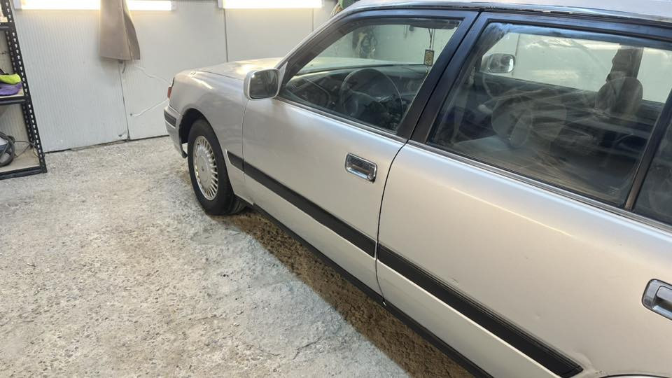 راس الثور تكم كفاله كصه ونقل
موديل 2000
محرك 2500 جديد 

حداده جديده 

السيارة جاهزه رقم بصرة تحويل ثاني يوم 

السعر 77 

البصرة قضاء المدينة
***********
