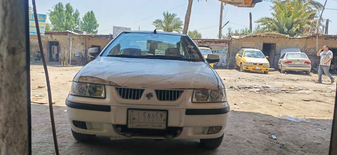 سمد مديل ١٠ رقم قادسيه مكينه وكير والحداديه وتخم تاير جاهزه تبريد كلهه جديد بس الفان عاطل راعيهه بل محاويل جهازه مغلق السعر ٢٧ وبيهه مجال قليل ***********
