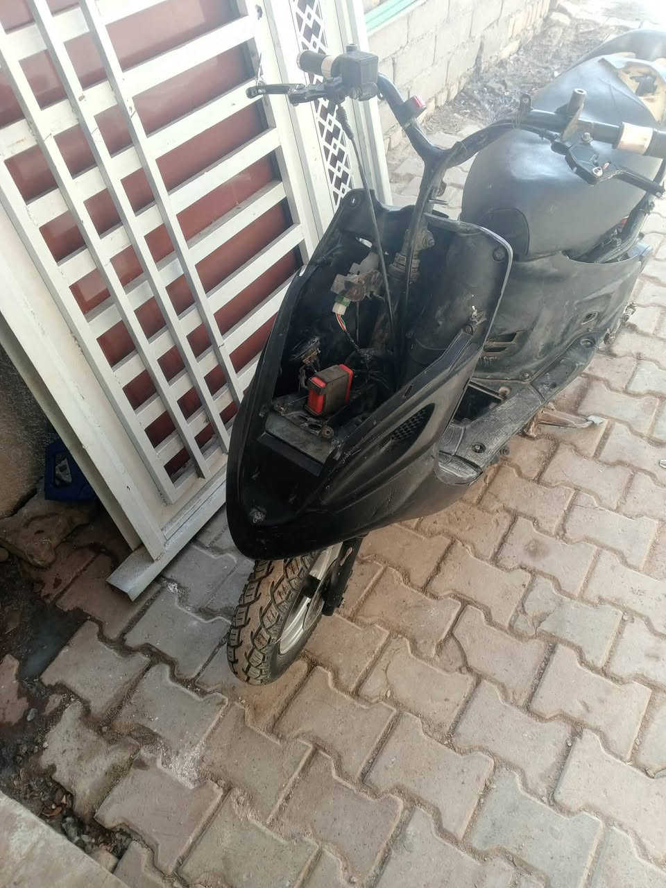 السلام عليكم دراجه للبيع مكينه مال ماكس ما مفتوحه شرط التفاصيل انتصل عله الرقم ***********
