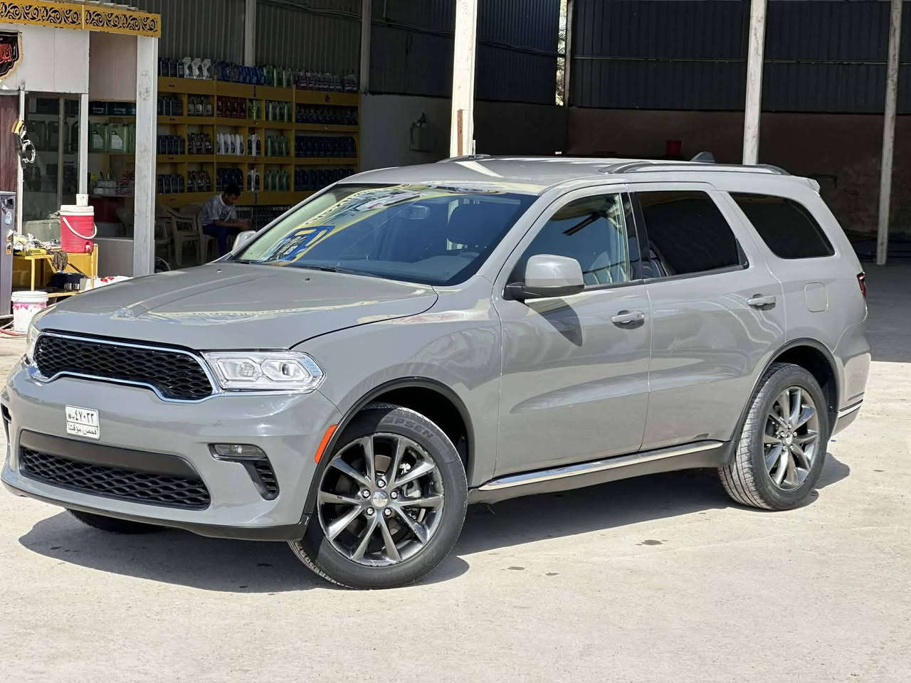 DODGE DURANGO SXT 2022
للبيع دوج دورنكو sxt موديل 2022 حره بدون رقم تترقم جميع المحافظات ، حادث امريكا دعامية فقط وصار بيها حادث بالعراق جاملغ وبنيد 

تصليح وصبغ ولحيم بالبرانكيتات الاماميه وطعجات بالبطاين خلف التايرات من الجهتين وتبديل البنيد والبدنه الاماميه والجاملغ الامامي الايسر وتصليح وصبغ مقدمه الافخاذ ، خالية من العيب الشرعي

مواصفات السياره :

لون مميز اسمنتي
ويل حجم 20 اصلي
سستم سماعات الباين
شاشه كبيره كار بلي
حساس وكامره خلفي
توقف ذاتي
لايت لد مع زنون
دخول ذكي 

عداد المسافة : 35 الف ميل

صور تقرير الحادث وتقرير الفحص مرفقة بالمنشور

الشاصي : 
1C4RDHAG7NC158900

السياره جاهزه من كلشي

السعر : خاص 

للاستفسار :
***********
