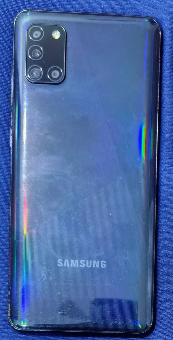 السلام عليكم للبيع
ايفون Max Xs لون ابيض أمريكي ذاكره 256 تك خط بطاريته 75

امبدل بي فقط شاشه والشاشه اصليه وكاله

سعره ب 225 قفله ب 215

للبيع سامسونج A31 بطاريته 5000 ملي امبير خطين رام 4 كيكا وذاكرته 128 بصمه اصبع 

امبدل بي فقط البطاريه

115 قفله ب 100

العنوان /الديوانيه مركز للتواصل ***********
