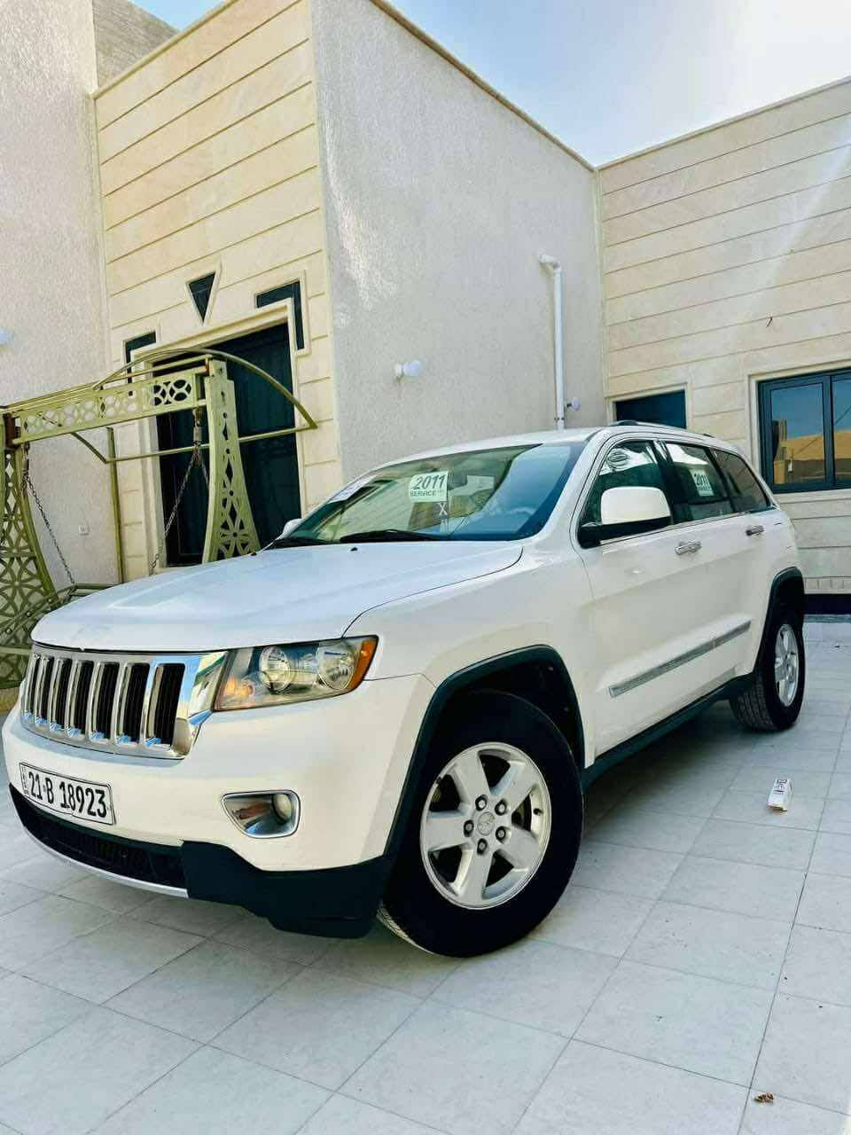 جيب لاريدو 2011 المقدس 
مكينه 3600
لون ابيض 
شمالية 
بصمه 
ضرر باب خلفي وربع من باب الصدر من جوه فقططط بدون دواخل ركز حادث مو امامي 
بنزين تسحك عادي مو محسسن 
السيارة مكفولة من كلشي غير هاي القطعه وربع
راسلني ادزلك سونارها وشرط الفحص 
السعر 158 وبيها مجال قليل بيع مستعجل
***********
مكان السياره ديالى بعقوبة
