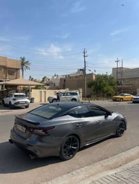 مكسيما sr plus 2022 السيارة فول الفول اعلى مواصفات    ماشية ٦٠ الف حاد...