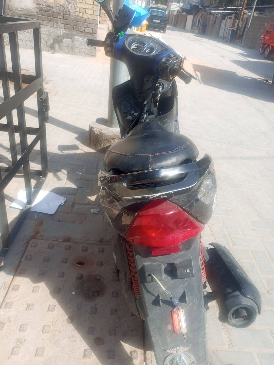 سلام عليكم عندي ماكس ثعلب اريد اروس ب اربعه كير كشي شغال بيهه وبيه بس مكاتبه ***********رقمي بس رمش عليه مكاني شعب او حي اور وين متريد اجي عادي
