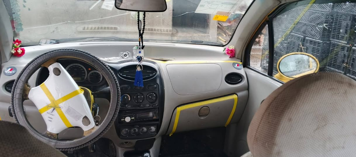 سلام عليكم
كوكو 2012   
سياره نضيفه كير محرك شرط. 

رقم احمر  سنويه صاقطه    عليها هيئه800 ينزل من سعرها
غرامات صفر
شرط التحويل   راعيها بالموصل
.المكان موصل ايمن
السعر 22 وينزل منها الهيئه 

***********
