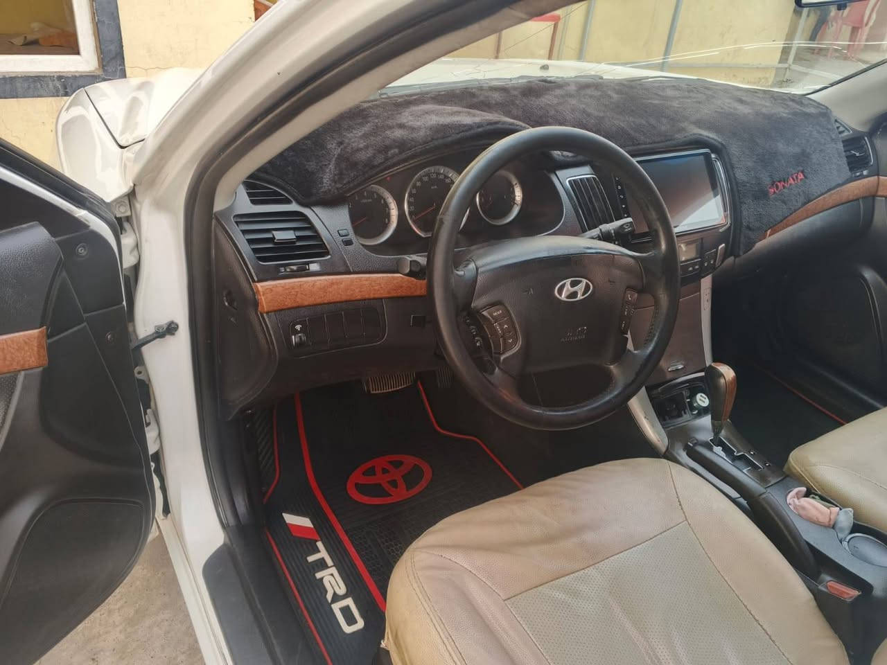 سوناتا 2008 خليجي
مصبوغ حزام بدون قطرة داخل
كير محرك شرط بلاد 
رقم صلاح الدين بسمي سنويه جديده 28
فول مواصفات عدا البصمة
٥ ويل كروم ١٧ ماشيه ١٧٦
جاهزه ماتحتاج مصرف 
*********** احمد ناصر 
*********** العنوان صلاح الدين مكحول
السعر ٩٨ الشراي يتصل مراوس فقط بكورلا حديث
