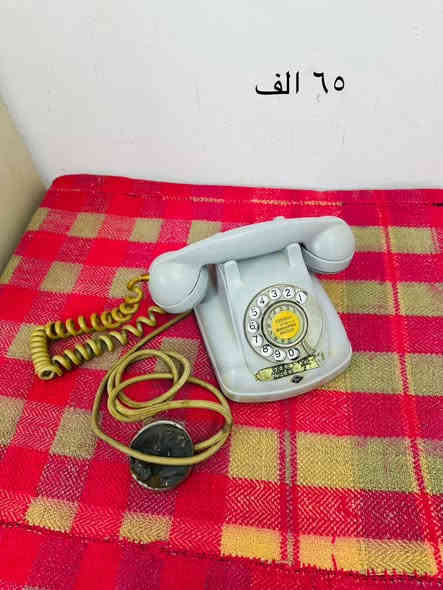 غراض للبيع السعر مكتوب عليه رقم ***********
