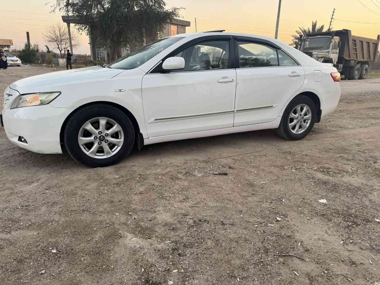 السلام عليكم كامري 2009 فول مواصفات GLXرقم اسليمانيه الدولي. شرط التحويل. هزه ماساقطه سياره كير محرك صدر بل الباكيت مكفوله كفاله عامه عدا شبر براس البنيد مذكور بل السونار مرفوق. في السونار السعر. 130وبيه مجال. العنوان صلاح الدين قضاء بلد. ***********او ***********
