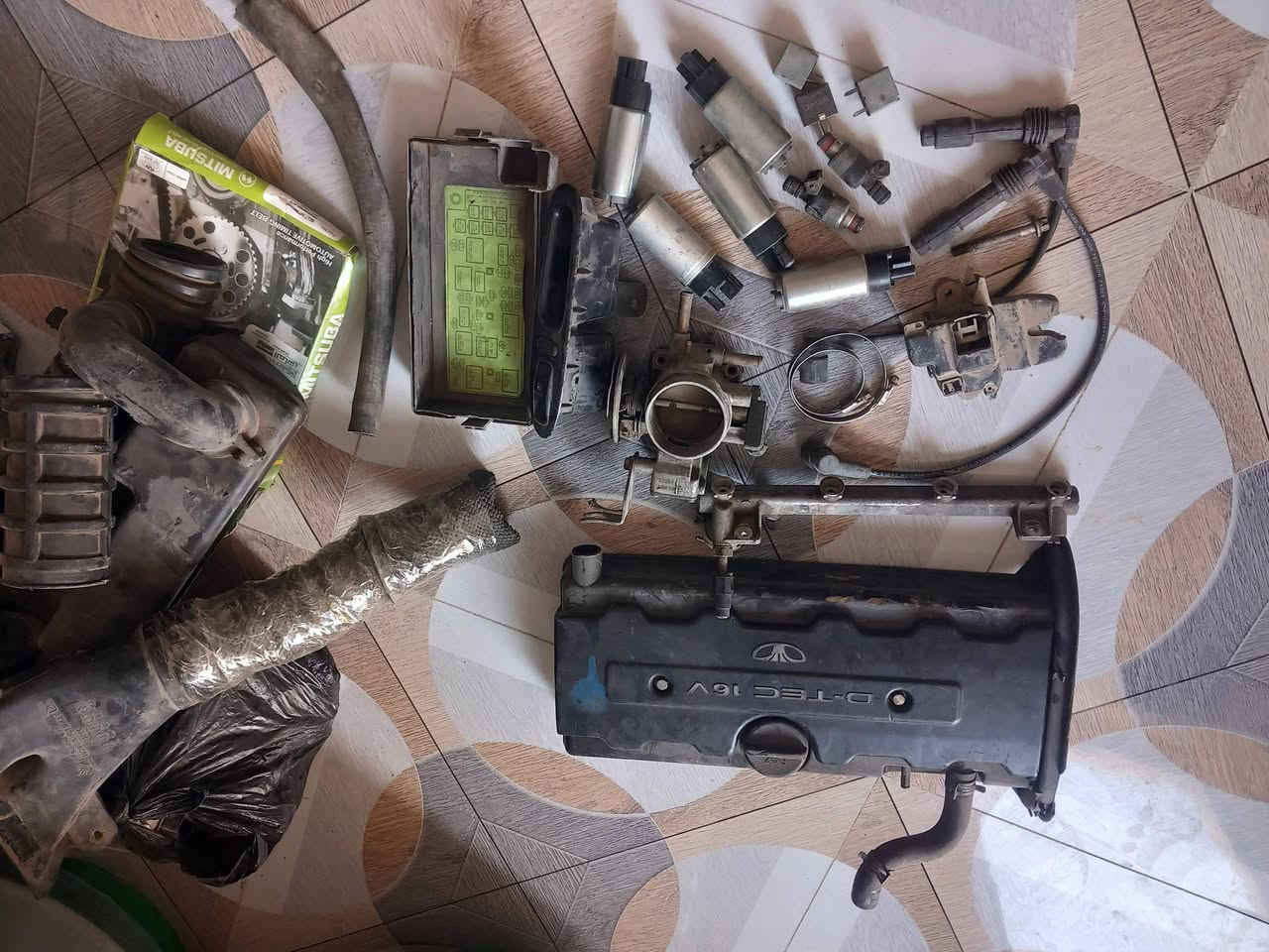 سلام عليكم اخوان غراض تفصيخ دايو ماكنوز ٢٠٠١ ويوجود محرك ماعرف شبي ابيع كوم حديد ماعرف شنو بي حولنه كير عادي الى اوتماتيك 
مكاني سماوه الخضر 
***********
