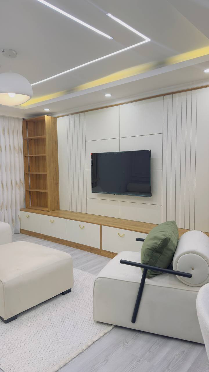 شقة استثماریة #للبیع
مؤجرة ب $550 , مقدمة ثلاث اشهر
غرفة و صالة ، مساحة 90 متر 
طابق 13 ، واجهە امبایر 
مجمع واو تاورز 
اربیل ، شارع 100 متر ، مقابل جامعە جیهان 
للتواصل : ***********
للتواصل 0750 444 7409
