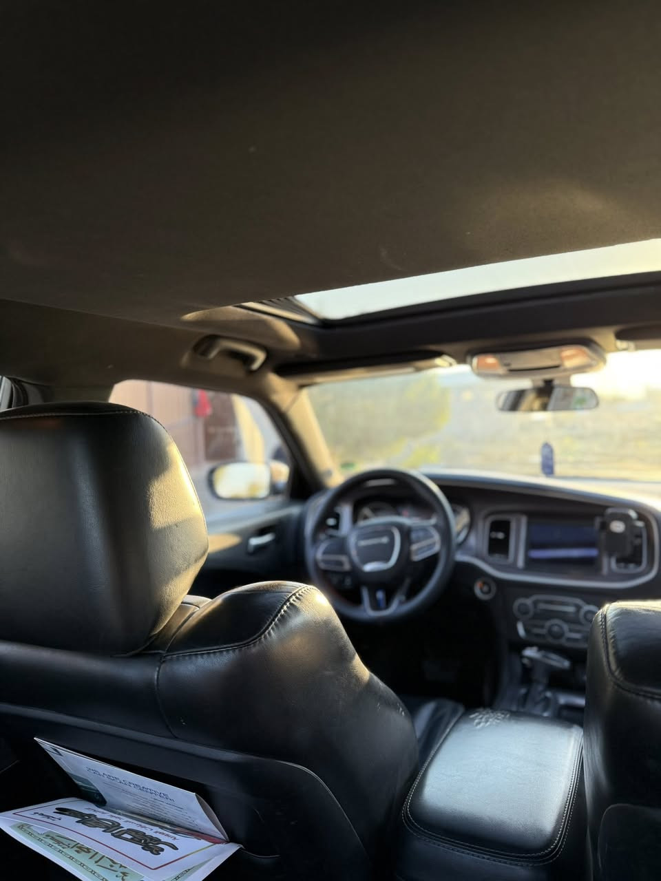 السلام عليكم حبايب 
جارجر موديل 2022 
sxt plus فول للاخير
السيارة رقم اربيل
تحويل او وكالة 
ممشاها وحادثها كدامكم
جامرلغ وبنيد مبدلات ومصبوغات بدون معجون
مكان السيارة ديالى - بعقوبه 
للاستفسار ***********
ماسنجر و واتس اب موجود
تحياتي
