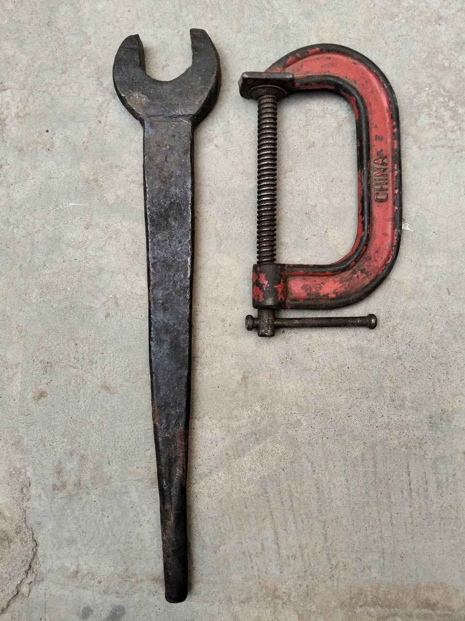 فتيل ٤" صينى قديم ومفتاح بلدى ٣٠مم ... بسعر ١٥٠ للجميع 
.................................................... للمهتمين ٠١٠٦١٩٨٧٤٩١


**إذا كنت صاحب هذا الإعلان وتريد حذفه لأي سبب، رجاءا أرسل رسالة إلى الدعم الفني**