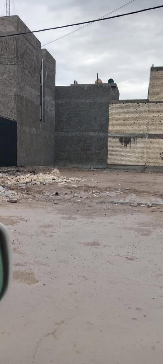 مجمع الجواد توزيع موظفي هيئة دعاوى الملكية
ارض ٢٠٠ م
واجهة ١٠ نزال ٢٠
على شارع ٢٠ بصف الركن
من المالك الاصلي مباشر 
للتواصل واتساب 
***********
