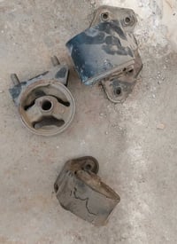 قطع سيارات • مكلوبه • كمية كبيرة