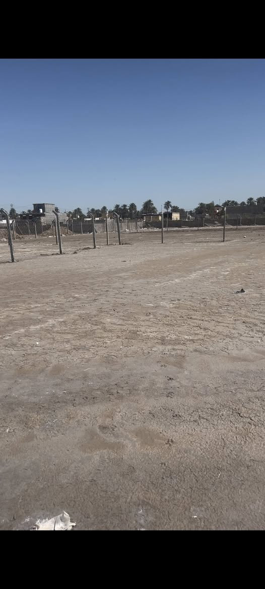 السلام عليكم ورحمة الله وبركاته
أرض زراعي للبيع سند 25ومساحة 400متر في منطقة الوردية داخل قرب مدرسة العقيلة وخلف السايلو خدامات كهرباء وماء أي استفسار برسم الخدمة اتصال على الرقم ***********واتساب
