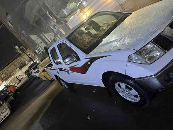 السلام عليكم 
بيكم نيفاره مديل 2013 كير عادي 
مكينه خير من الله لا تنقيص ولا تبخير 
تخم تاير جديد باتري جديد صدر جديد 
رقم واسط دوالي السنويه ل2030 شرط التحويل 
سعرها 110$ وبيها مجال 
(رقم الهاتف للستفسار *********** موجود بي واتساب )
