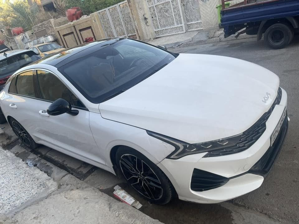 ســـلام عــليكم🙋
كـــيا k5 2023 فول موصفات كشنات كهرباء جهتين كشن حار بارد تدفــئ تبريد شاحن كلاسيكي تبريد قطعتين✅

جنطه ذكيه✅ مري شفط✅ قيـــاده ذاتيه✅ تحديد مسار✅ مثبت سرعه ✅ نضام لقياده ✅ رادار امامي خلفي حساسات امامي✅ سياره بسمي تحويل ثاني يوم @ دانا شو☑️شاشه السياره ٤ وضعيات@ محرك ٢٥٠٠ تيربو
ســــياره جديده  

 الاستفسار ***********
