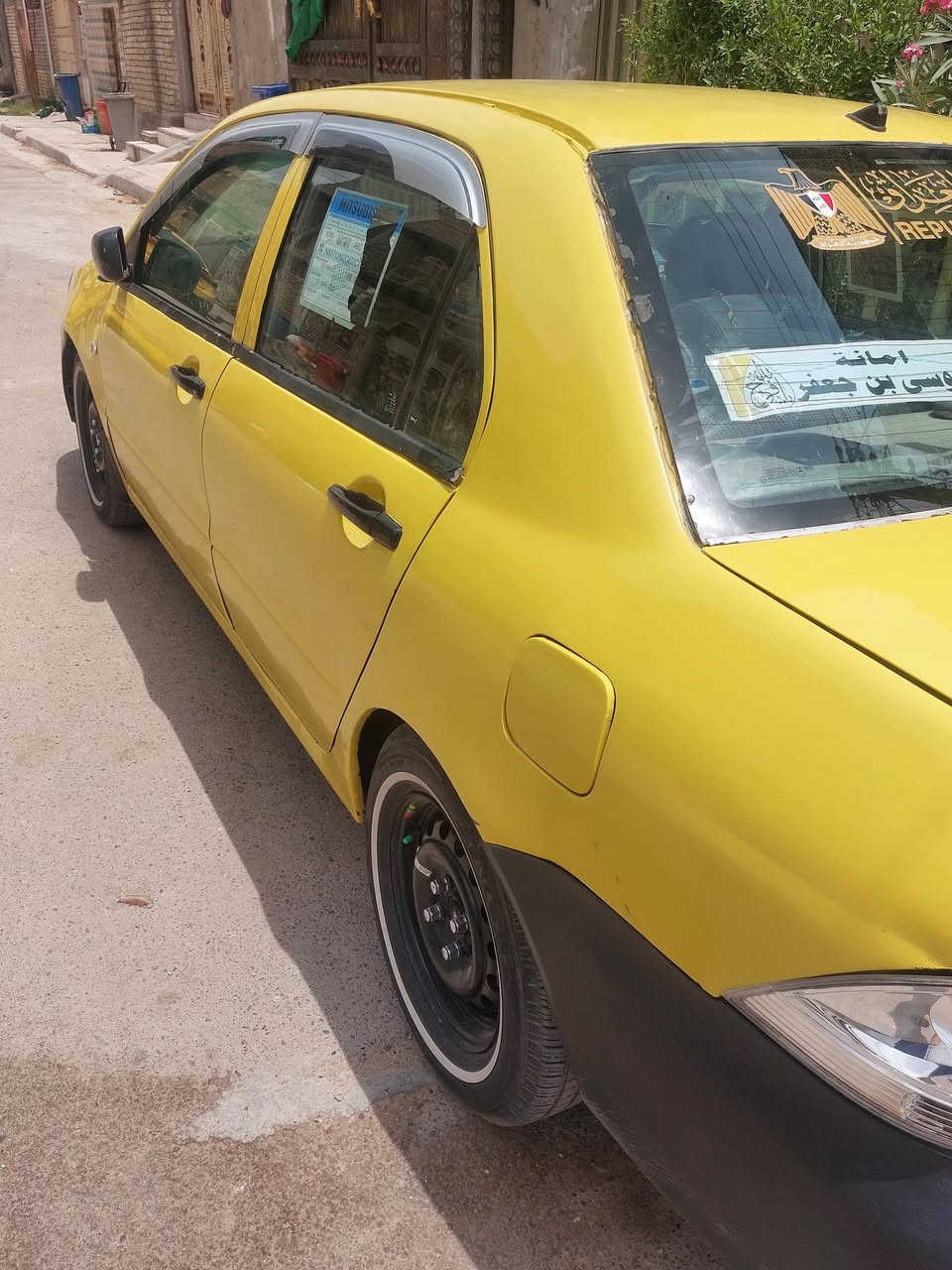 لانسر ٢٠٠٧ بسمي
مكينه 2000
فقط احتمال كازكيت بيها 
تبريد شغال غرفتها نظيفه حدادية كامله 
بيع مستعجل ٣٨ 
هاتف / ***********
