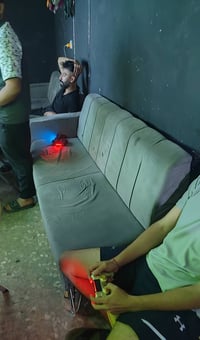 قاعة العاب للبيع شغلها خير من الله ابيع  لعدم التفرغ المحتويات ٤ اجهزة...