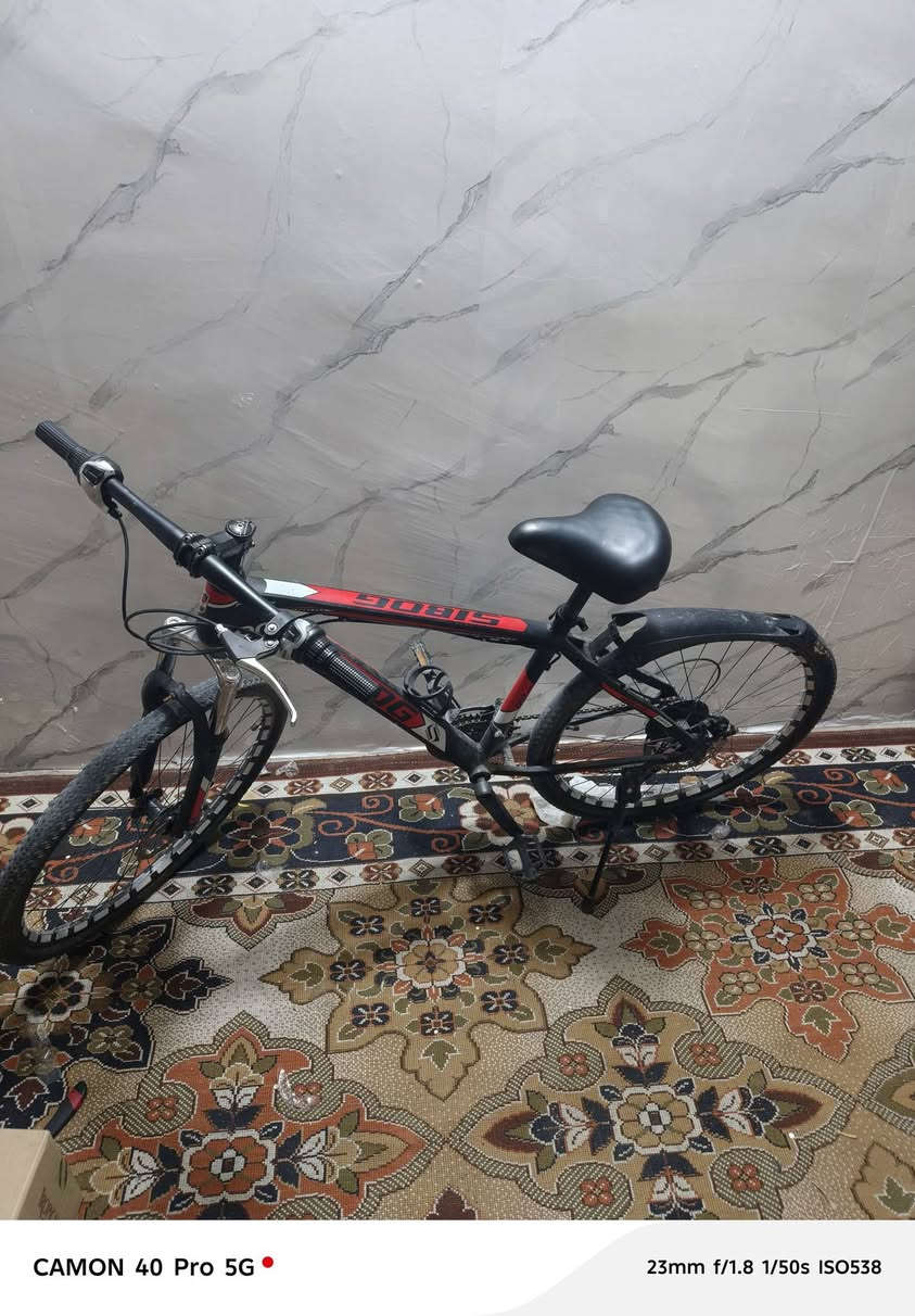 السلام عليكم
بايسكل للبيع نضيف جدا c 700
السعر 120 وبي مجال 
حجم 26
للتواصل و الاستفسار الاتصال على الرقم *********** أو على الخاص
