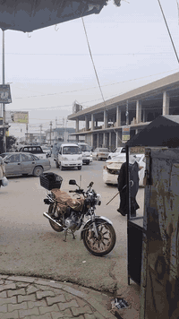 محل للبيع
الموقع شارع الأطباء بالقرب  من المذخر العربي للإستفسار 
الخاص مفتوح وهذه رقمي ***********
