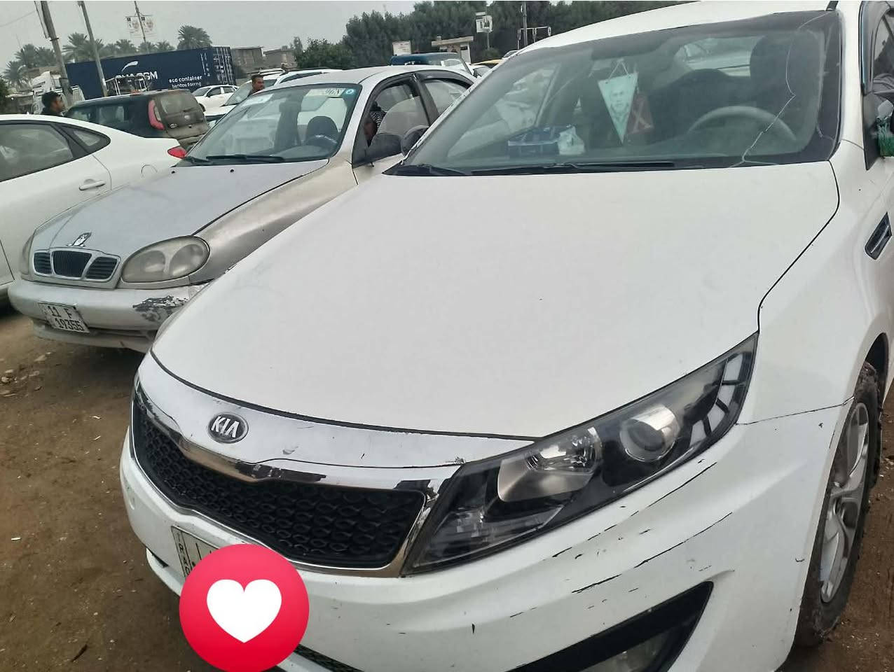 السلام عليكم اوبتما 2012 مكينة 2000 دوش سيارة جاهزة حدادية تخم تاير تبريد قطعتين  كهربائيات كلهة شغالة  سيارة مصبوغة عام بيهة جفية ع القمارة  رقم واسط  اي ستفسار الاتصال ع رقم *********** او المراسلة خاص
