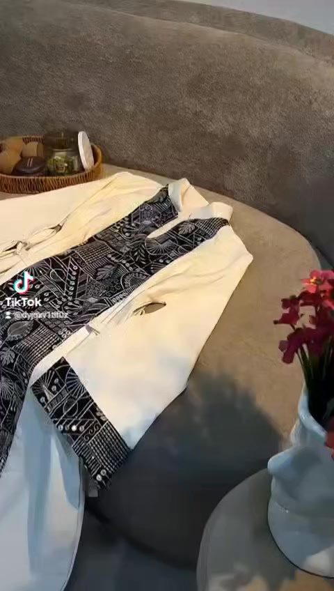 قياس 38 40 42 44 46 48
توصيل بصره 5 محافظات 7


**إذا كنت صاحب هذا الإعلان وتريد حذفه لأي سبب، رجاءا أرسل رسالة إلى الدعم الفني**