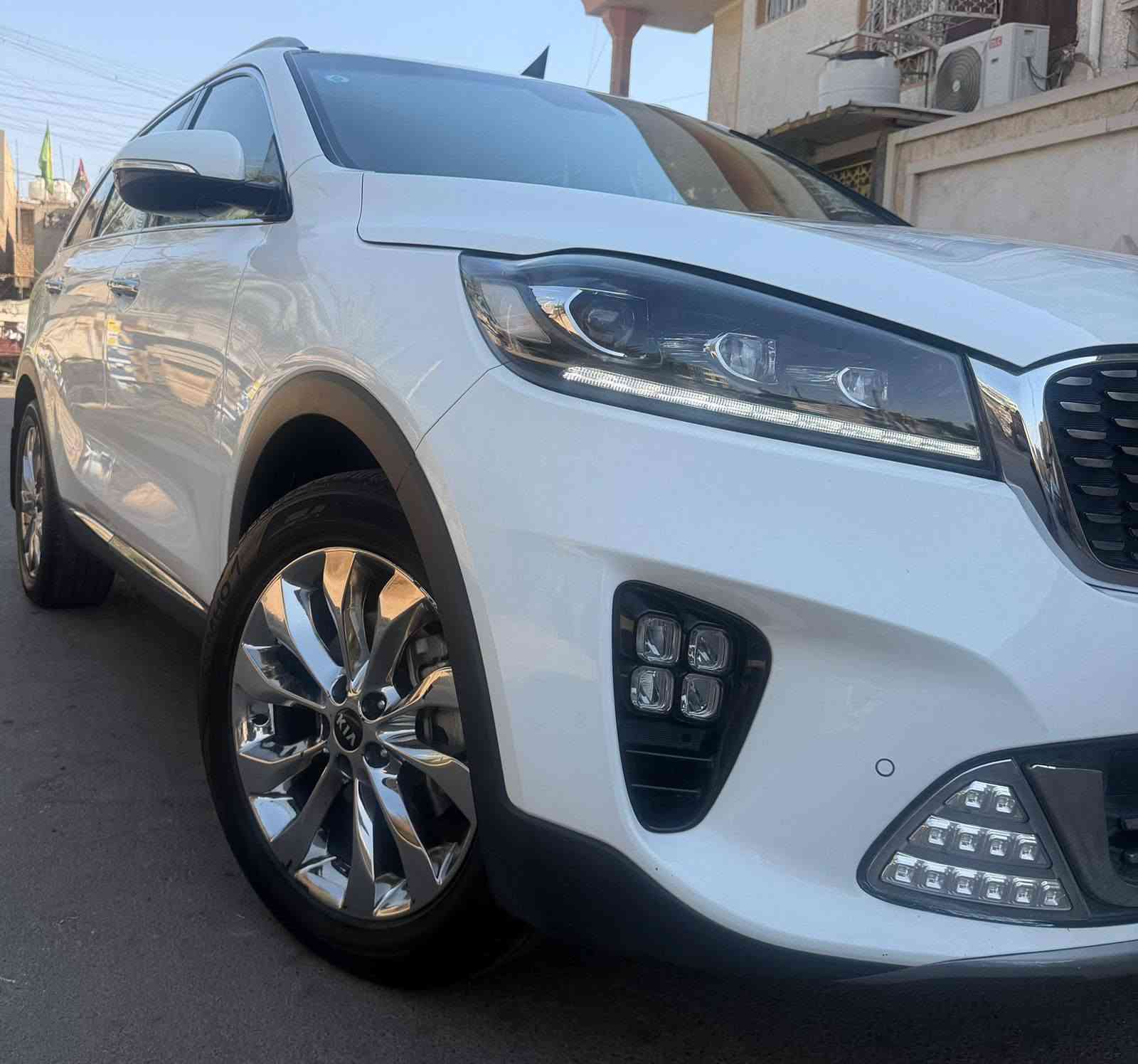 البياعه شرايه اعبر المنشور ولتتصلون

السلام عليكم

السياره ظمان كيا الدوليه وبعدهي داخل الظمان تبديلات الدهن والصيانه داخل ظمان الشركه

سورنتو  2020 خليجي رقم بغداد مشروع وطني ابسمي سنويا وهزه ورقم جدد

السياره مكفوله كفاله عامه على وضع الشركه 

ابدون لا ظربه ولا صبغ ولا بارد ولا فتح 

السياره جديدا  جدا  جدا

مواصفاتهه .  فول من عده البنوراما
. مكينه 6 سلندر
. نظام ترحيب
. بصمه تشغيل + بصمه ابواب + تشغيل عن بعد
. صندوق كهرباء
. 3 قطع تبريد
. 7 راكب
. حساس امامي + حساس خلفي
. انظمه قياده
. فول تحكم استيرن
. اوتو هولد 
. مود درايف
. شاحن واير ليس
. لد امامي + خلفي 
وكثير من المواصفات

السعر 250   وبيهه مجال بصيط

مكانهه بغداد

***********
