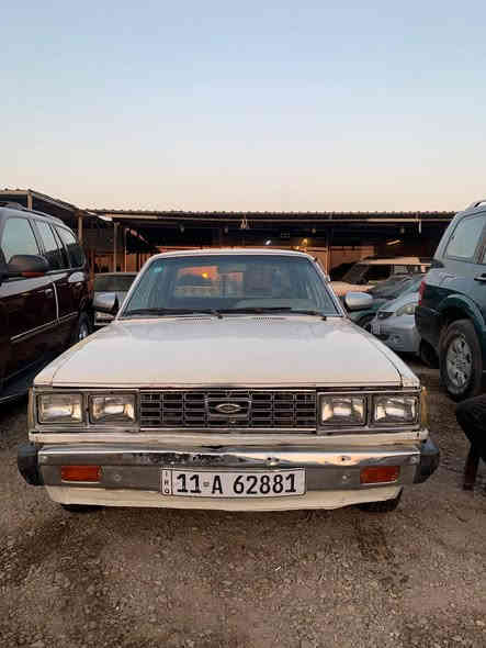 كرونه 80 رقم بغداد
سنويه وهزه جديد سياره جاهزه مكينه كير تبريد 
مابيها ضربه سياره بلاديه السعر32 مكاني بغداد الدوره
ورقمي***********
