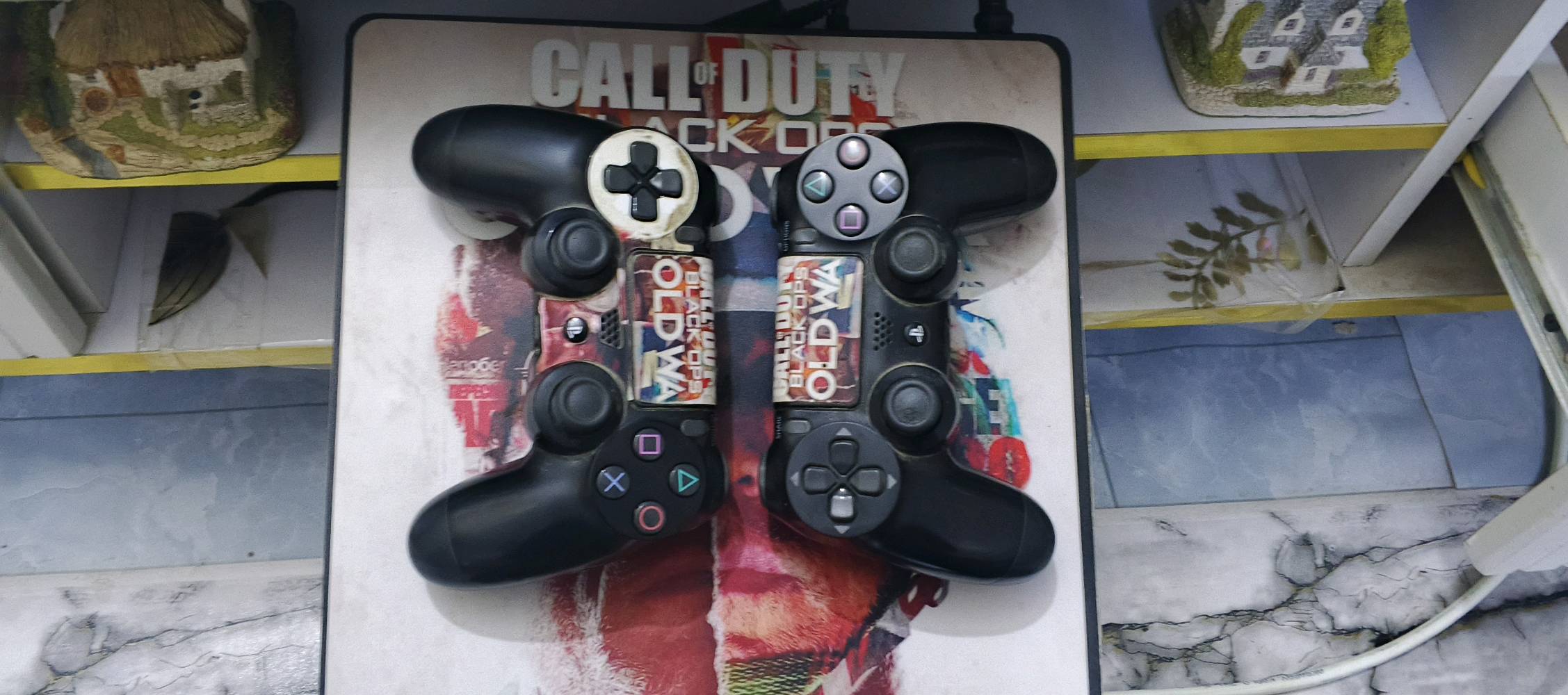 بلي 4 قابل لتهكير اصداره 12.50 هارد الف جيجا كامل ملحقات يدات 2 كارتون كيبلات 