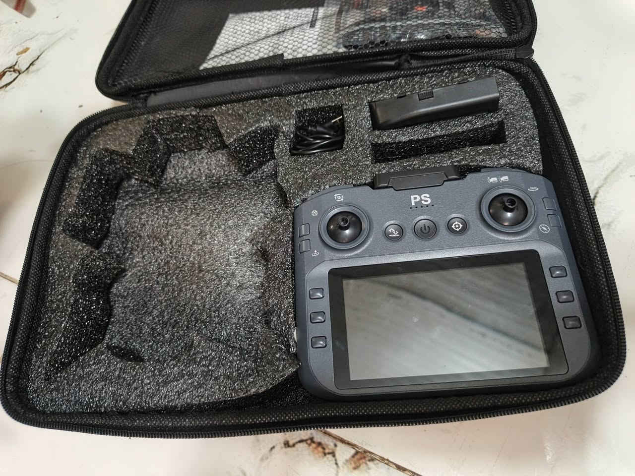 درون نوعية جيدة كبير الحجم ثباتية  ١٠٠٪ 
ريموت شاشة جي بي اس Gps
 هبوط ذاتي كامرة وحساسات مضبوطات ومدى بعيد السعر قفل  (١٢٥) جديد مامستخدم  العنوان الكوت واسط   داموك  السعر اكثر بس لان مستعجل وقفل الموشراي لايدز خاص شراي فقط خاص


**إذا كنت صاحب هذا الإعلان وتريد حذفه لأي سبب، رجاءا أرسل رسالة إلى الدعم الفني**