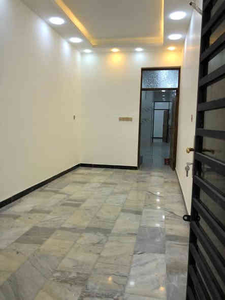 مشتمل للبيع مساحه 68م واجهة 3 نزال 22 ونص ثلاث غرف نوم واستقبال وحولي وخدمات فوق وجوه وبيتونه كبيره درج مرمر ارضيه مرمر العنوان الشعب حي التجار الاولى مقابل الجندي الباسل للاستفسار  ***********
