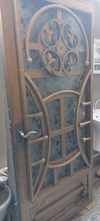 مكلف بلنشر مو الي وهاذا رقم صاب الباب عدد٢ 07828063876
