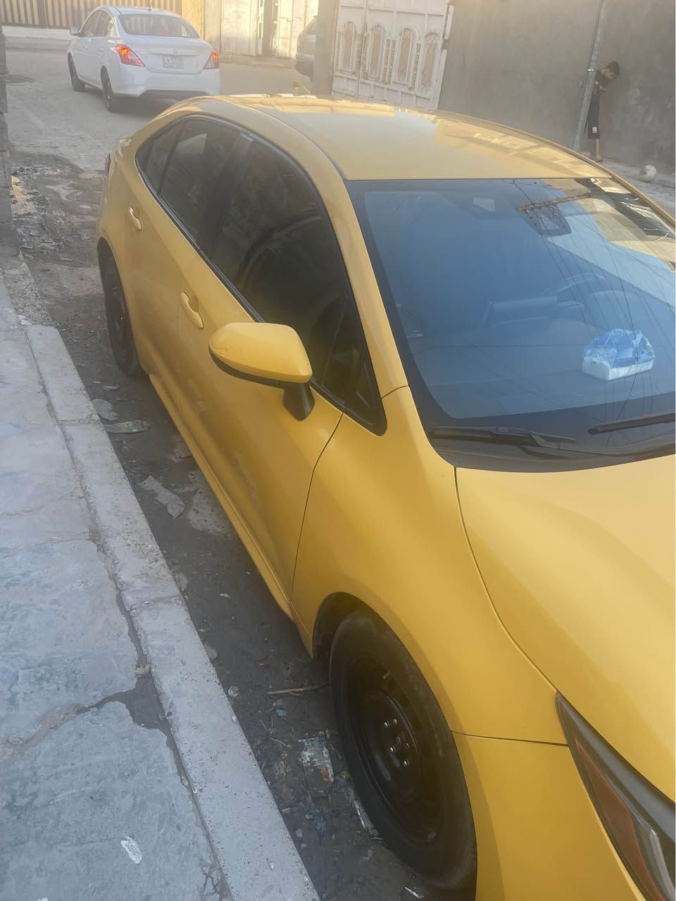 كورلا 20 حادثه جاملغ خلفي الرقم ***********السعر 145 بغداد, العراق
