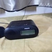 راديو فلبس مكتبي رائع شغال بالكامل كل الشرح بالفيديو للأتصال 078090169...