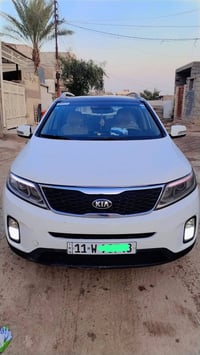 بسم الله الرحمن الرحيم سورنتو للبيع موديل 2015 خليجي محرك سته سلندر  ف...