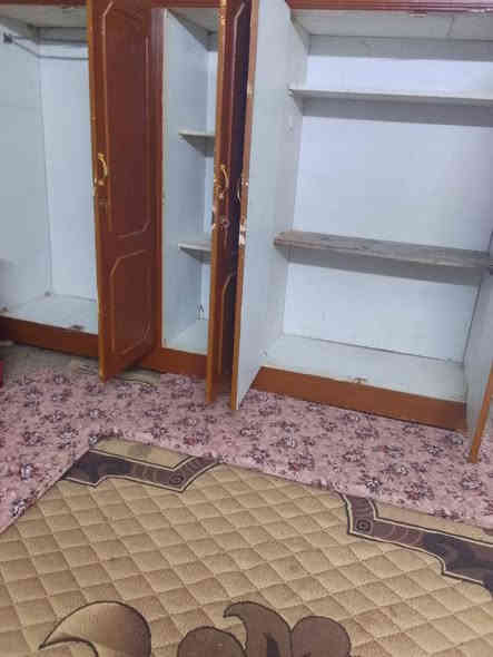 قنصور خمسة ابواب للبيع مكاني موصل ايمن صلاح الزراعي السعر 150
وبيها مجال رقم الهاتف ***********
