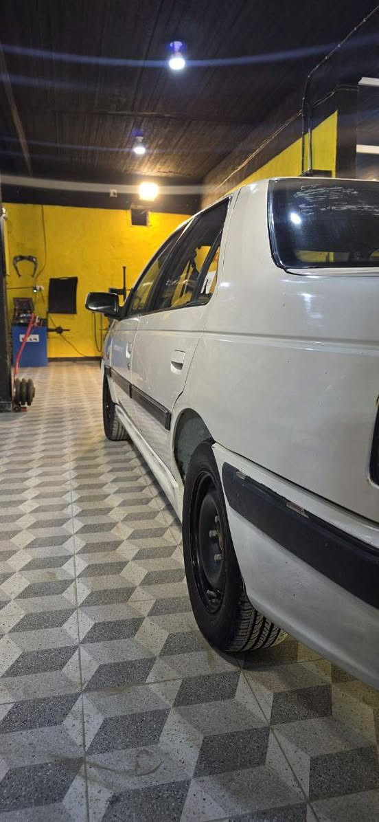 بيجو بارص موديل 2011 مصبوخه عام للجماليه رقم بصره السعر 33 وبيهه مجال مكلف بل نشر
للاستفسار ***********
