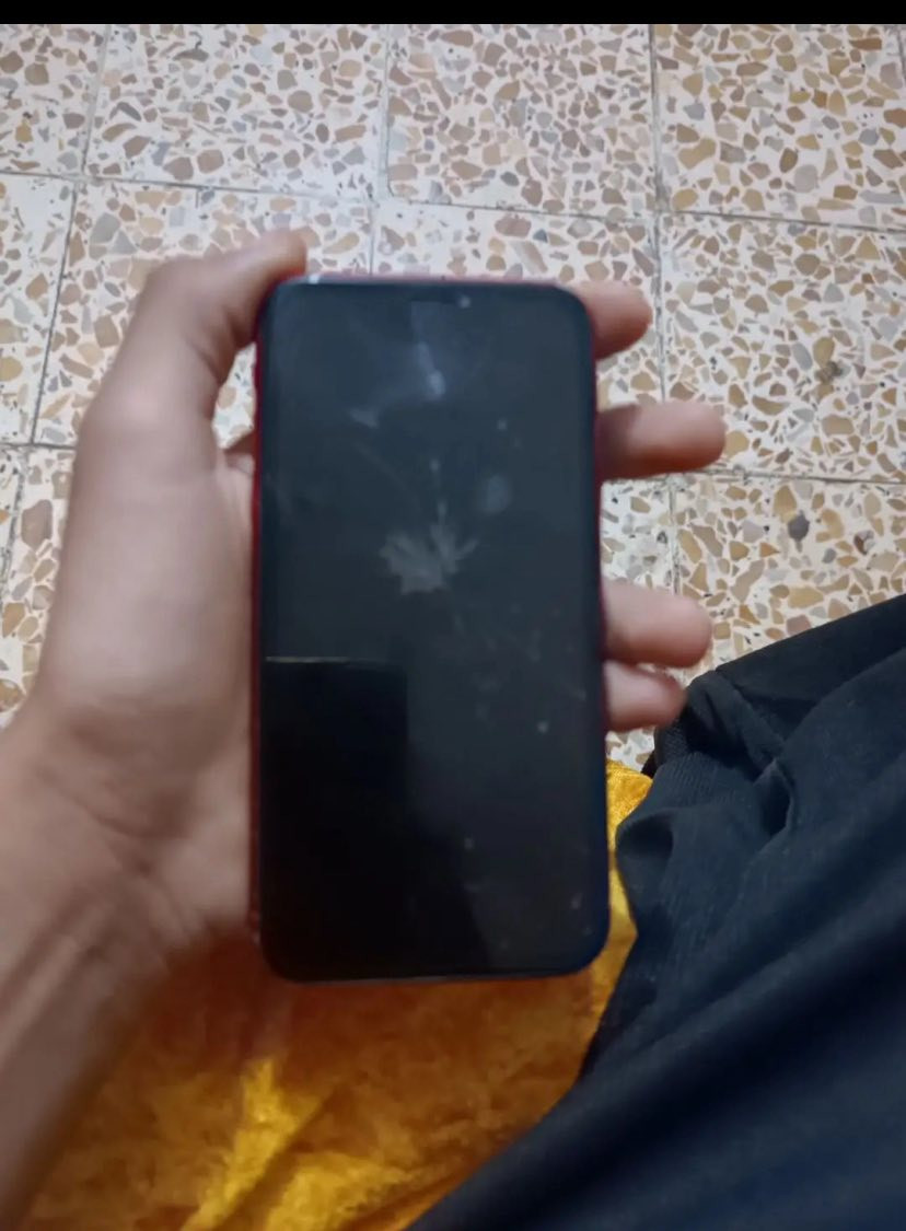 سلام عليكم XR وتر مابدل بي اي شي فيس ايدي شغال بطاريه79 ذاكره 128 مكسور  شاشه موضح أمامك وضهر مراوس


**إذا كنت صاحب هذا الإعلان وتريد حذفه لأي سبب، رجاءا أرسل رسالة إلى الدعم الفني**