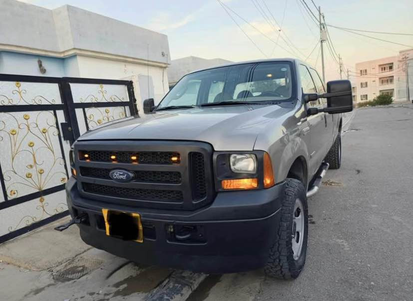 للبيع فورد ٣٥٠ محرك كاز ٨ سلندر
مديل ٢٠٠٧ كير اوتوماتيك جامات كهربائي
كشنات جلد سنتر لوك رقم دهوك اصولي
شرط تحويل كير محرك شرط طايرات جديد
مكان السيارة اربيل سعر ٧٨ ورقه و مجال قليل
شراي يتصل واتساب *********** أربيل, العراق
