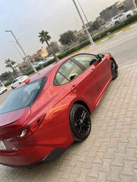 للبيع
كامري 2025 وارد امريكي SE بلاك ادشن بلاد
هايبرد دخول جديد 
بدون صبغ فقط نص دعاميه مصبوغه بارد بسيط بلطرف مال جاملغ ولبنيد بدون صبغ 
سياره ماشيه ٦الف يعني زيرو 
جهازه من كلشي
كاربلي بلوتوث
موصفات السياره  
كشنات تدفئه 
كشن سياق كهرباء
أناره داخليه ليد 
بك لايت الد الخلفي 
لايت امامي لد 
رادارات من كل الجهات 
توقف ذاتي 
سياقه ذاتيه  
شاشه جبيره 
ويل  كب بلاك ادشن 
كشنات جلد لونين
سبير منازل
ثلاث وضعيات قياده 
اوتو هولد سياره مكانه بغداد الغزاليه 
للاستفسار :***********
